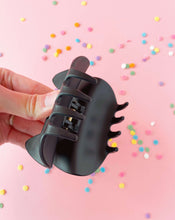 Load image into Gallery viewer, Cat Claw Clip - Multi