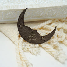 Load image into Gallery viewer, La Luna Pin