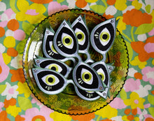 Load image into Gallery viewer, Scaredy Cat Eyes Patch