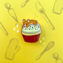 Load image into Gallery viewer, Corgi Mango Cupcake Pin