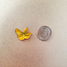 Load image into Gallery viewer, Mini Crab Rangoon Enamel Pin