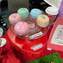 Load image into Gallery viewer, PINK MOONIE MACARON BATH BOMB