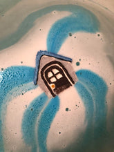 Load image into Gallery viewer, MYSTERY VILLAGER AMIIBO COIN HOUSE BATH BOMB