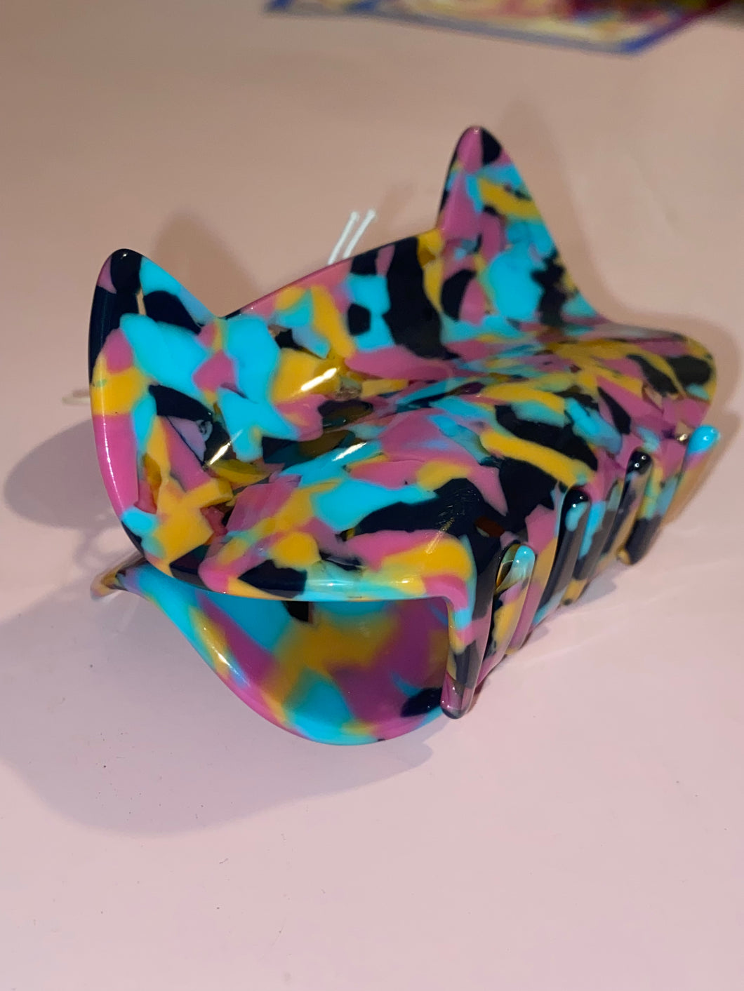 TIE-DYE CAT HAIR CLIP