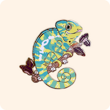 Load image into Gallery viewer, Green or Yellow Leopard Chameleon Enamel Pin
