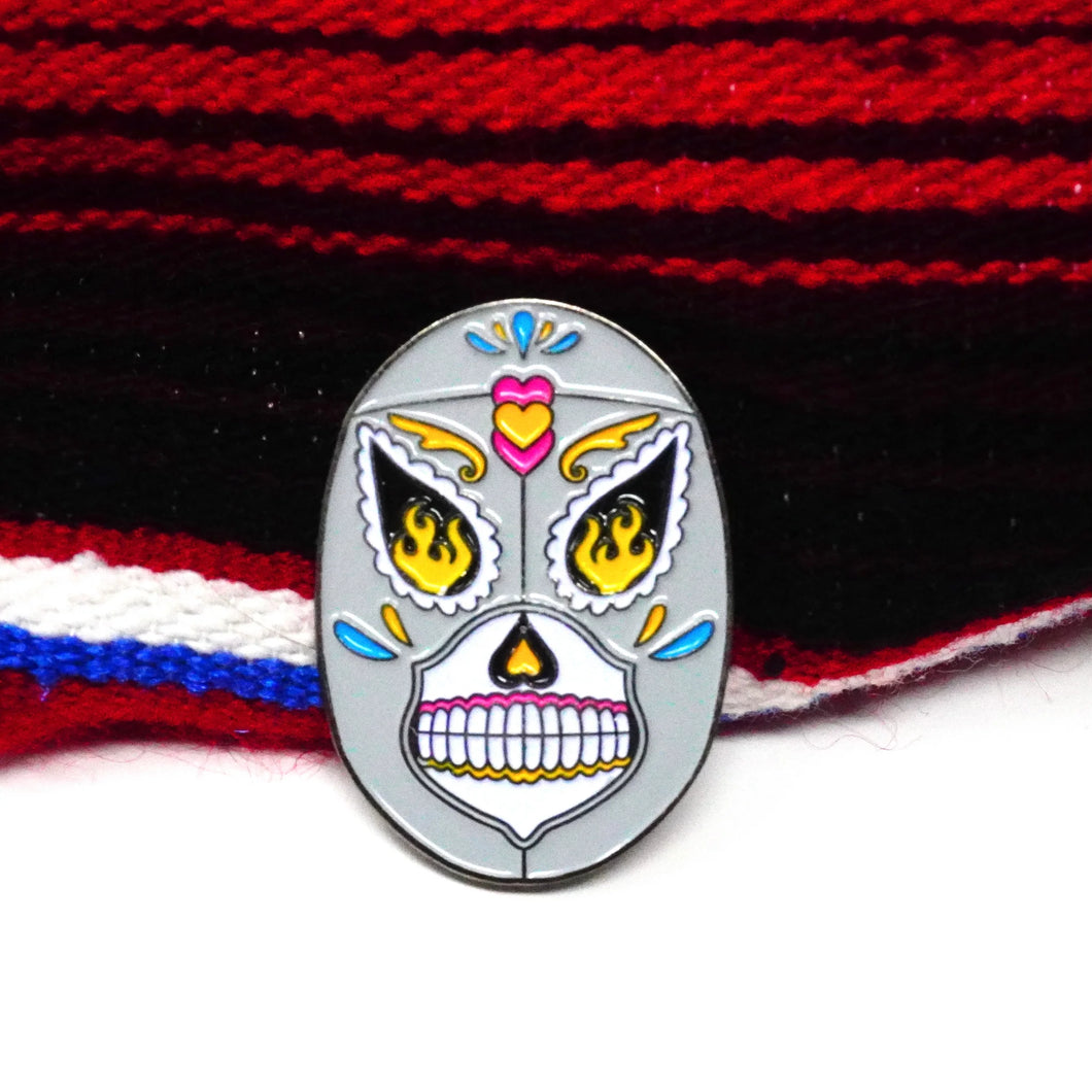 El Santo Azucarado Pin