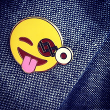 Load image into Gallery viewer, EYEMOJI PIN
