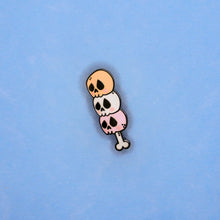Load image into Gallery viewer, Dango Skull Pin
