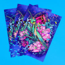 Load image into Gallery viewer, Praying Mantis Bug Insect Sparkle Print - 5&quot;x7&quot; Print

