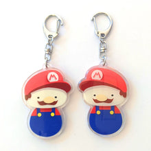 Load image into Gallery viewer, Princess + 2 Bros - 2.5&quot; Kokeshi Matryoshka Acrylic Keychain Charm
