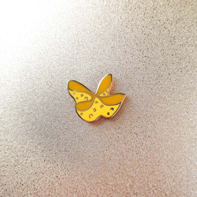 Mini Crab Rangoon Enamel Pin