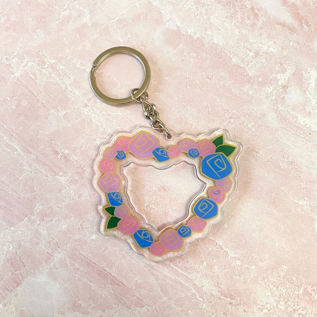 Cute small acrylic keychain flower heart