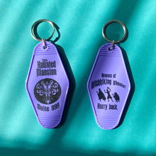 Load image into Gallery viewer, Haunted mansion motel keychain
