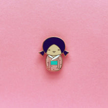 Load image into Gallery viewer, KAWAII KOKESHI DOLL LAPEL PIN• PURPLE PIGTAILS
