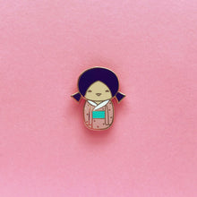 Load image into Gallery viewer, KAWAII KOKESHI DOLL LAPEL PIN• PURPLE PIGTAILS
