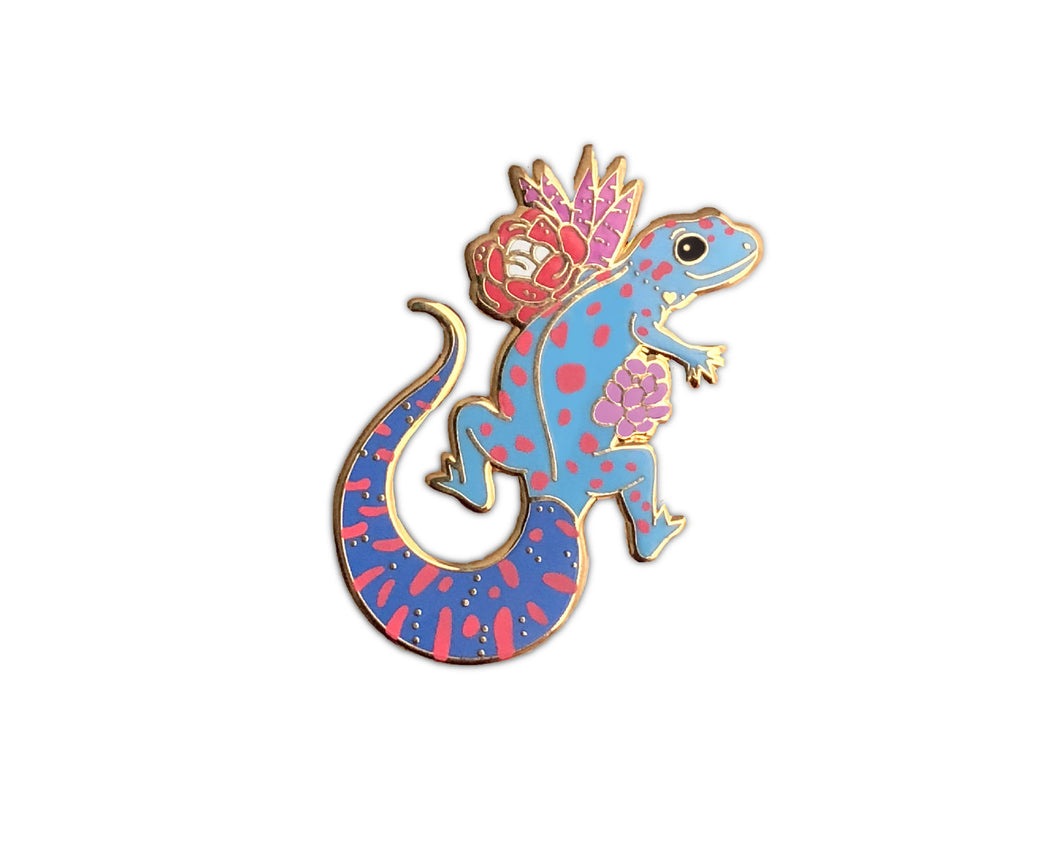 Blue Spotted Gecko Pin